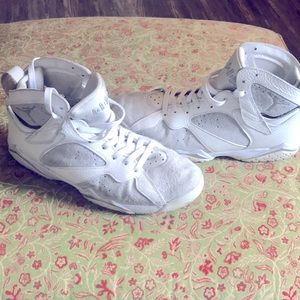 Air Jordan 7  Platinum "White Grey"